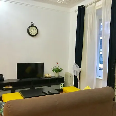 In Redondo * ליסבון